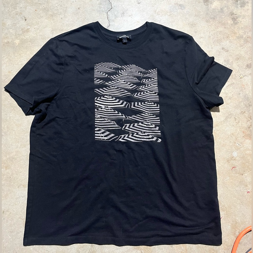 EXPRESS SHIRT 
SIZE XL MEN
OPEN TO OFFERS
